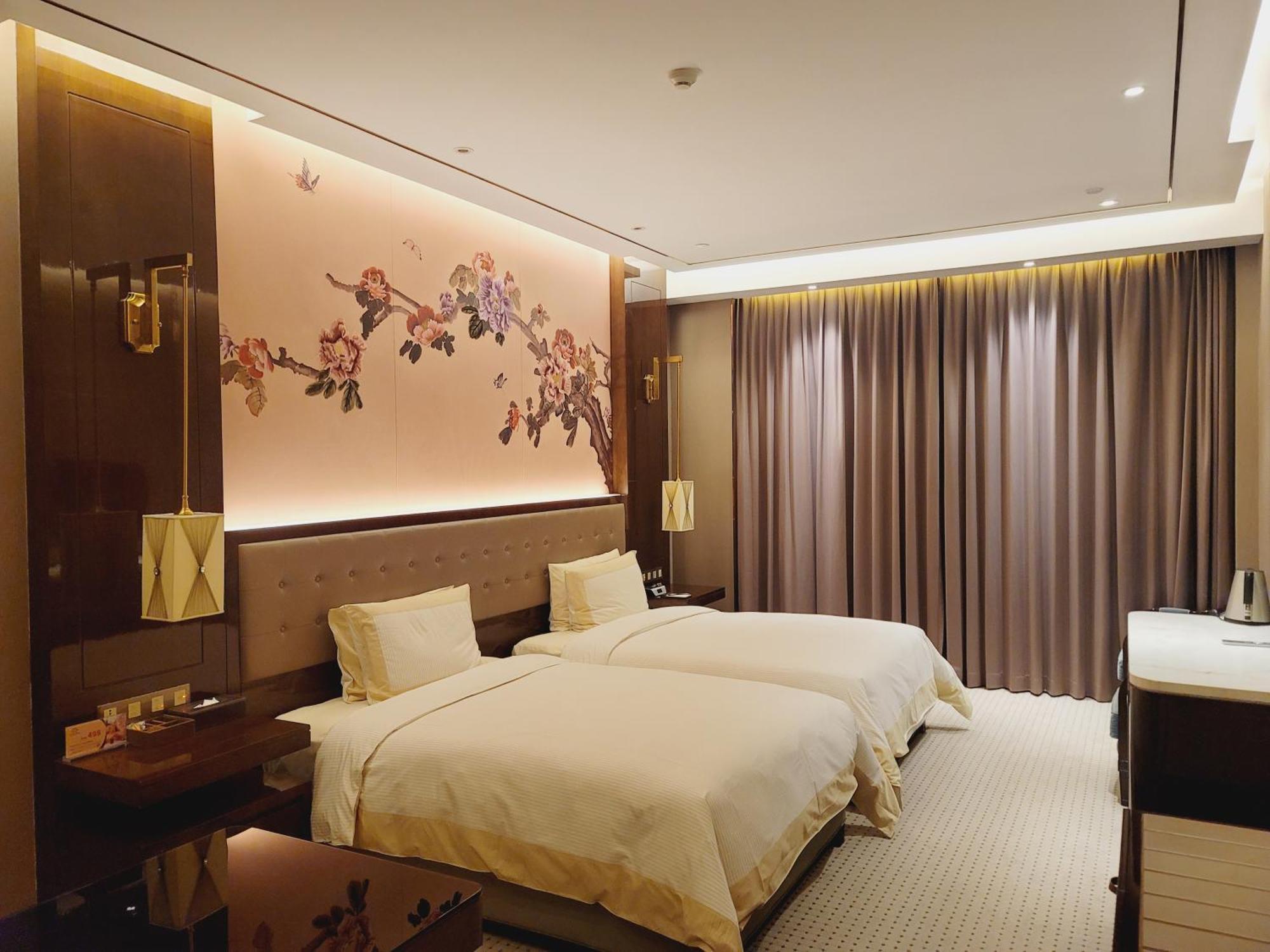 Royal Garden Hotel Shanghai-Free Shuttle To And From Disney & Pvg & Close Metro Line2 Easy To Sha New Expo Phòng bức ảnh
