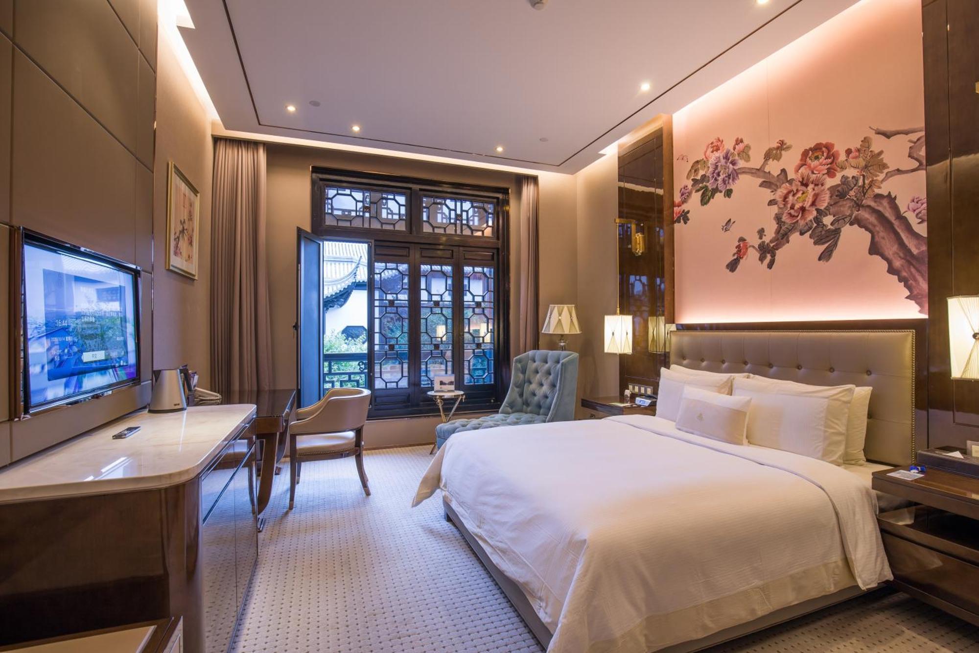 Royal Garden Hotel Shanghai-Free Shuttle To And From Disney & Pvg & Close Metro Line2 Easy To Sha New Expo Ngoại thất bức ảnh