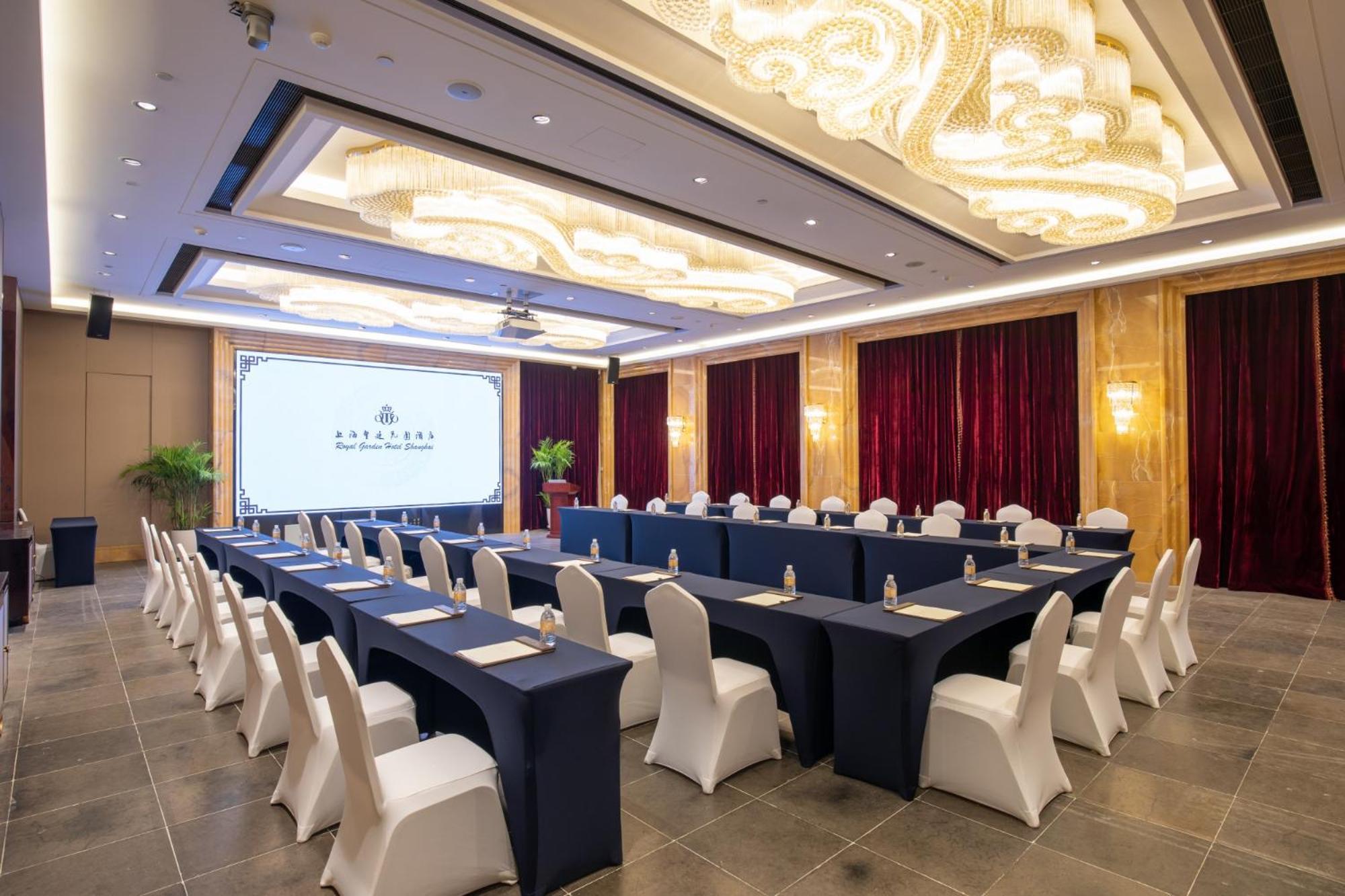 Royal Garden Hotel Shanghai-Free Shuttle To And From Disney & Pvg & Close Metro Line2 Easy To Sha New Expo Ngoại thất bức ảnh