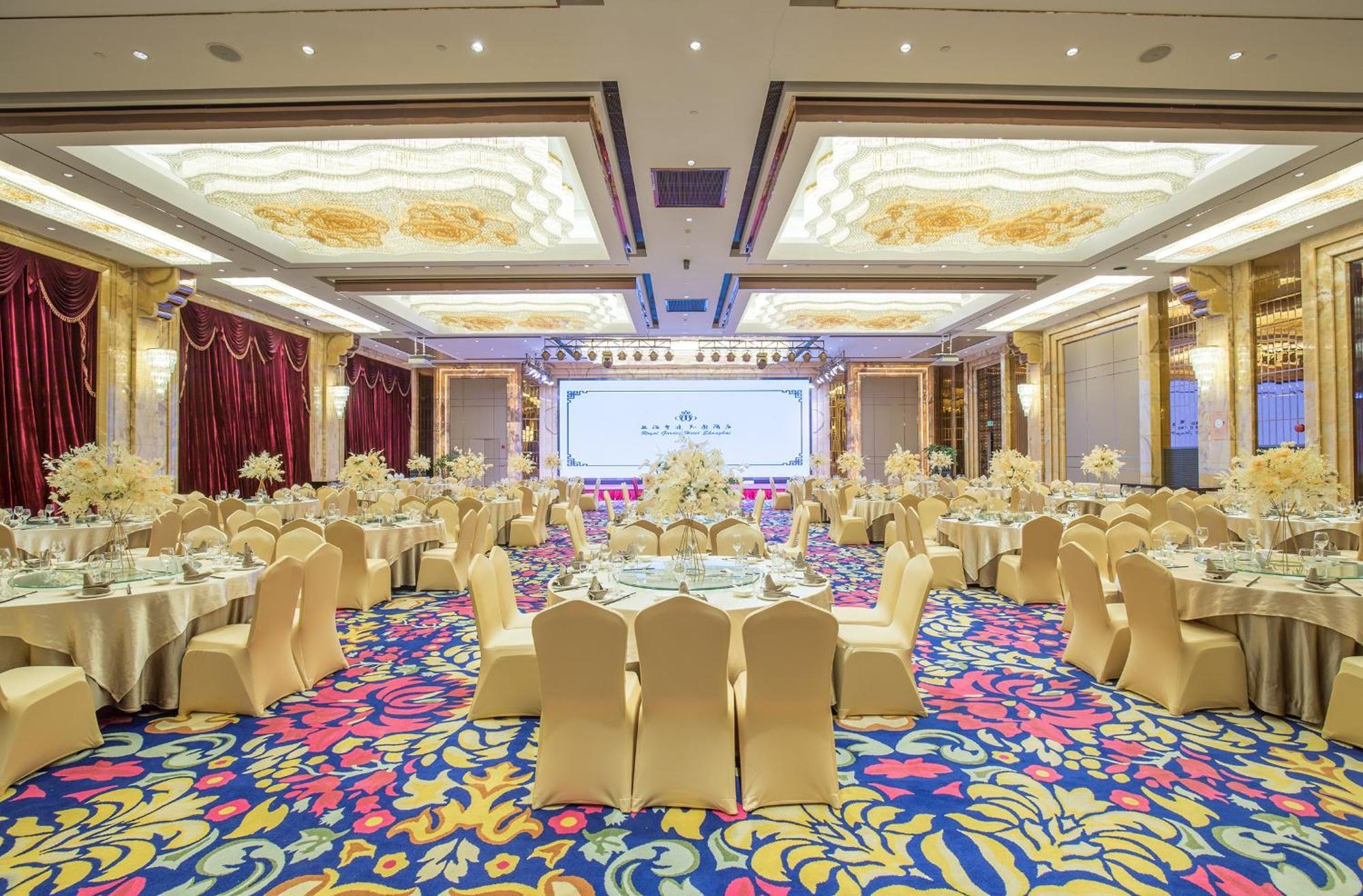 Royal Garden Hotel Shanghai-Free Shuttle To And From Disney & Pvg & Close Metro Line2 Easy To Sha New Expo Ngoại thất bức ảnh