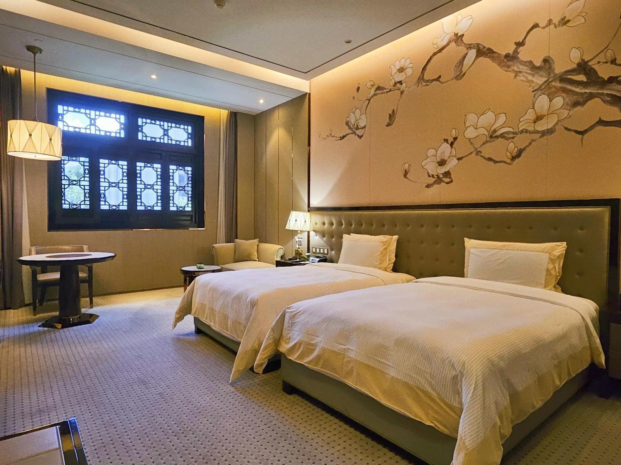 Royal Garden Hotel Shanghai-Free Shuttle To And From Disney & Pvg & Close Metro Line2 Easy To Sha New Expo Ngoại thất bức ảnh
