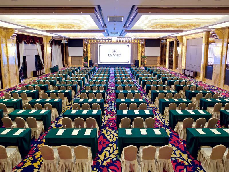 Royal Garden Hotel Shanghai-Free Shuttle To And From Disney & Pvg & Close Metro Line2 Easy To Sha New Expo Ngoại thất bức ảnh