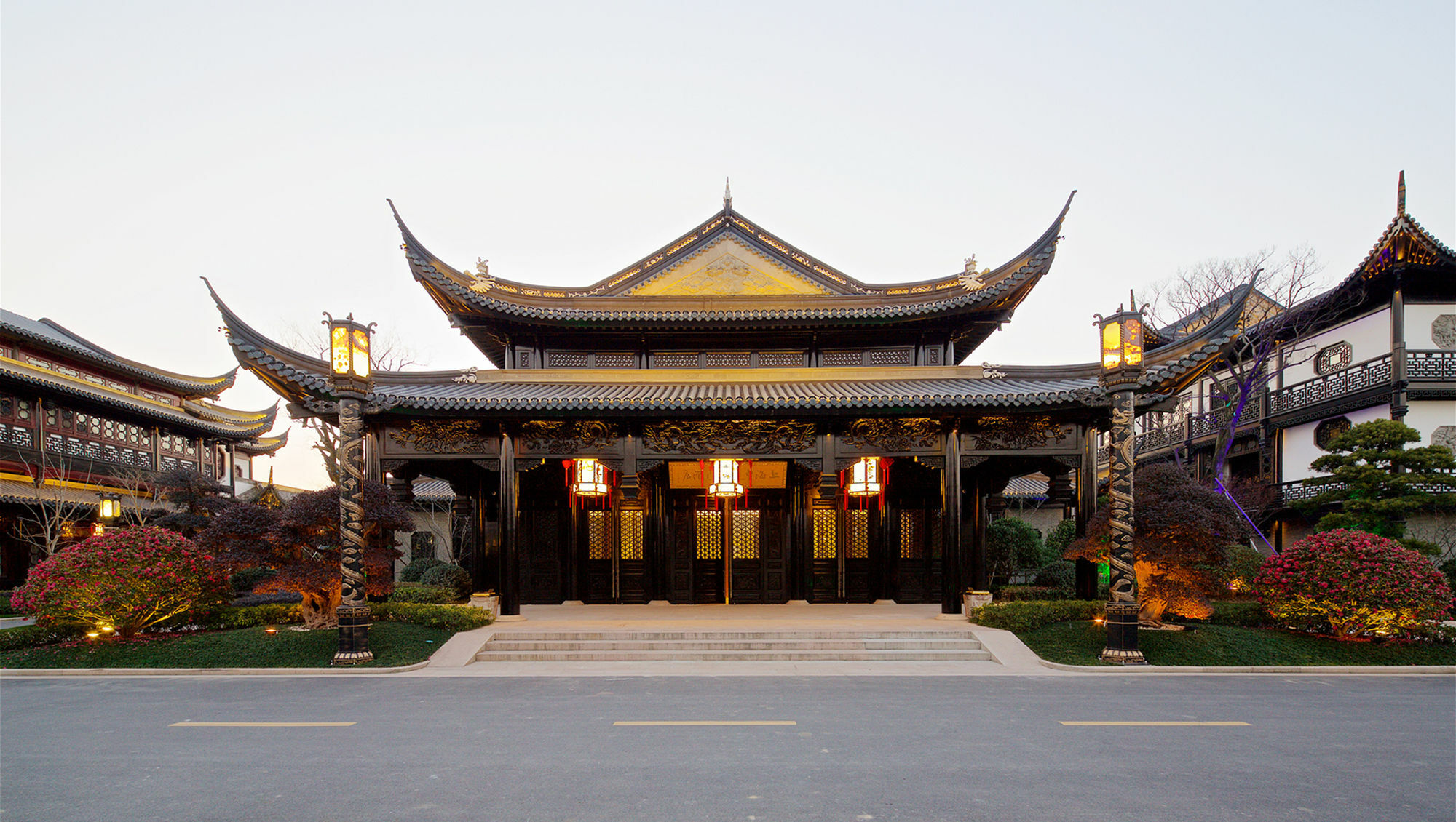Royal Garden Hotel Shanghai-Free Shuttle To And From Disney & Pvg & Close Metro Line2 Easy To Sha New Expo Ngoại thất bức ảnh