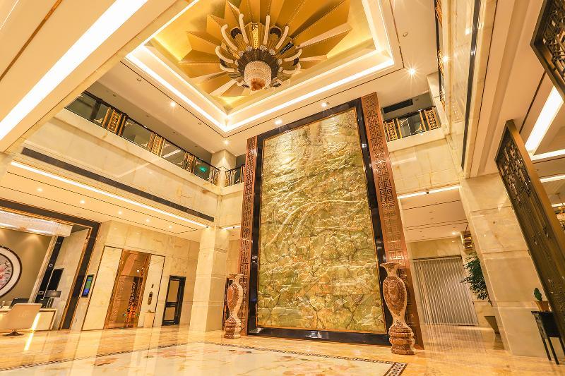Royal Garden Hotel Shanghai-Free Shuttle To And From Disney & Pvg & Close Metro Line2 Easy To Sha New Expo Ngoại thất bức ảnh